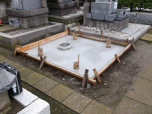 希望通りのデザインに！ 石材店を比べて建てたお墓－4｜デザイン墓石・お墓の購入・販売なら茨城県の山﨑石材店